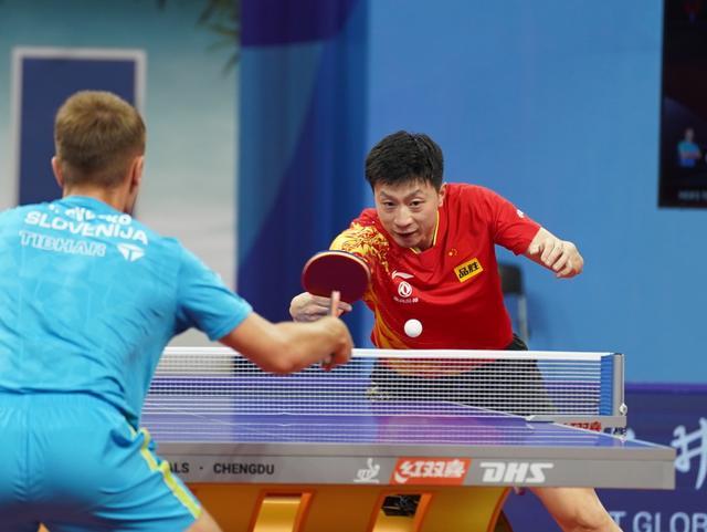 他们通过与 他们通过与