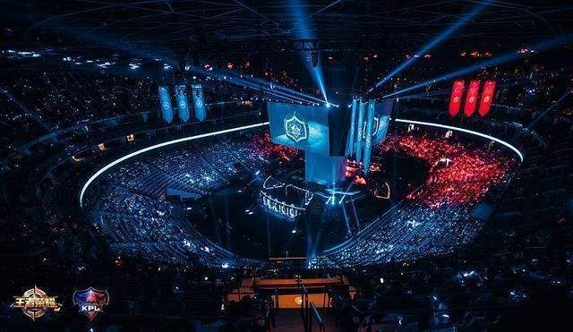 转身跳投稳 转身跳投稳