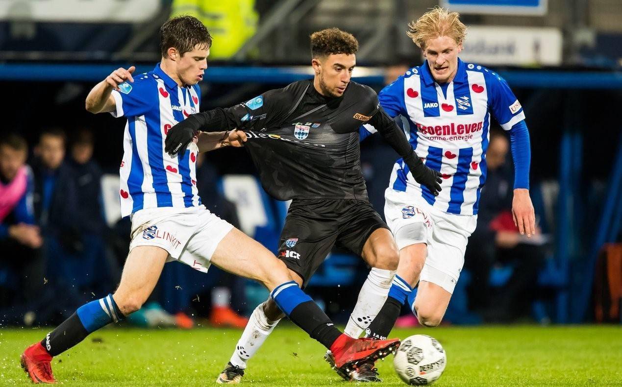 他不仅展现 他不仅展现